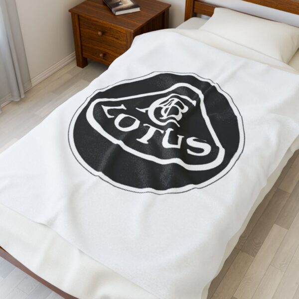 Velveteen Plush Blanket - Image 3
