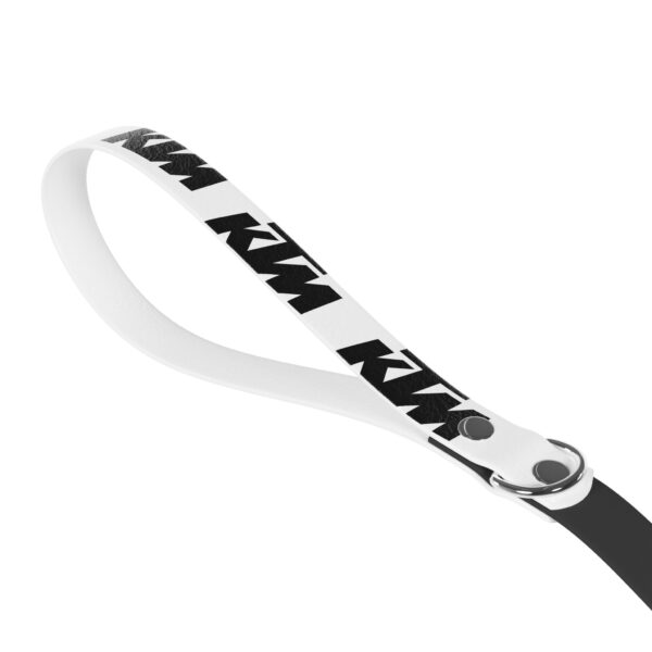 Leash - Image 2